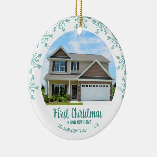 Eerste Kerstmis in onze New Home Foto Keramisch Ornament (Rechts)