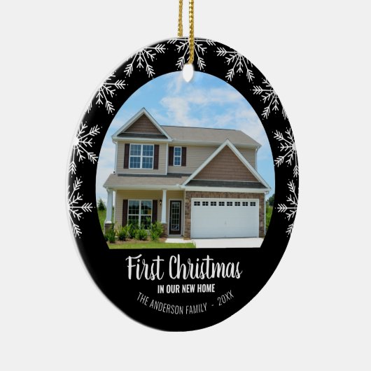 Eerste Kerstmis in onze New Home Photo Black Keramisch Ornament (Rechts)
