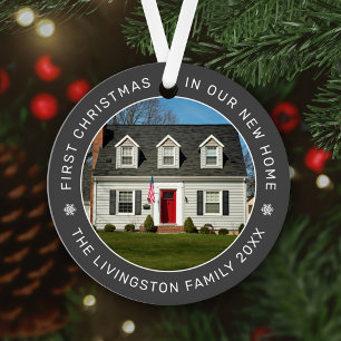 Eerste Kerstmis in onze nieuwe, aangepaste homefoo Metalen Ornament