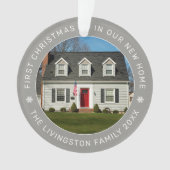 Eerste Kerstmis in onze nieuwe, aangepaste homefoo Ornament (voorkant)