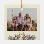 Eerste Kerstmis in onze nieuwe foto van de huisfam Keramisch Ornament (Achterkant)