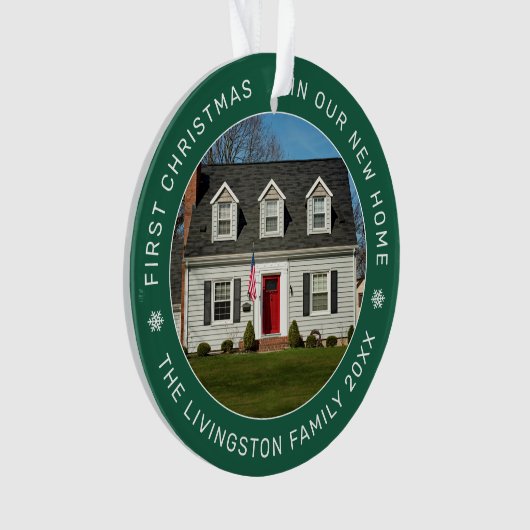 Eerste Kerstmis in onze nieuwe Home Green Custom F Ornament (voorkant)