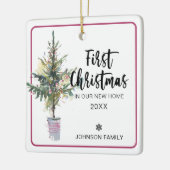 Eerste Kerstmis in onze nieuwe thuisfoto Keramisch Ornament (Links)