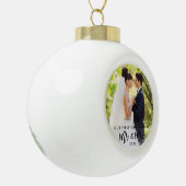 Eerste Kerstmis in penseelscript, Mr. & Mrs Weddin Keramische Bal Ornament (Links)