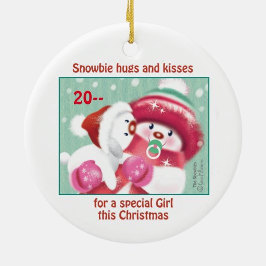 Eerste Kerstmis, kleindochter, Cute Snowbie Keramisch Ornament (Achterkant)