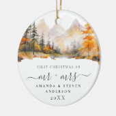 Eerste kerstmis meneer mevrouw berg bos bruiloft keramisch ornament (Links)