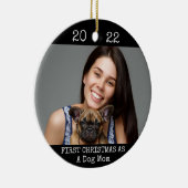 Eerste Kerstmis met Dog Mam 2 Foto 2 Sided Black Keramisch Ornament (Rechts)