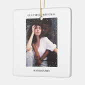 Eerste Kerstmis | Minimal Wedding Verloving Foto Keramisch Ornament (Links)
