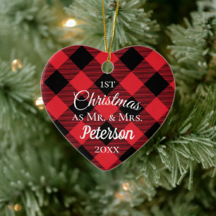 Eerste Kerstmis: Mr en Mrs Buffalo Pset Heart. Keramisch Ornament