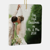 Eerste Kerstmis Mr. en Mrs Custom Wedding Foto Keramisch Ornament (Rechts)