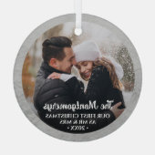 Eerste Kerstmis Mr. en Mrs. Foto Glas Ornament (Achterkant)