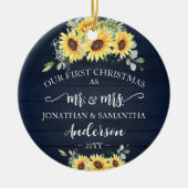 Eerste Kerstmis Mr. & Mrs Blue Faux Wood Zonnebloe Keramisch Ornament (Voorkant)