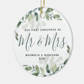 Eerste Kerstmis: Mr & Mrs Eucalyptus Keramisch Ornament (Links)