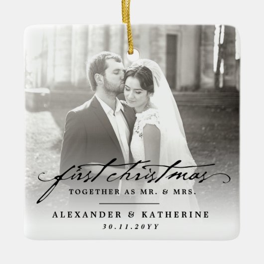 Eerste Kerstmis Mr. & Mrs Holiday Wedding Foto Keramisch Ornament (Voorkant)