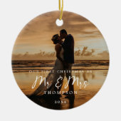 Eerste Kerstmis Mr. Mrs. Passen getrouwd Foto Keramisch Ornament (Voorkant)