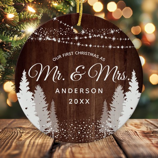 Eerste Kerstmis: Mrs Wood Winter String Lights Keramisch Ornament