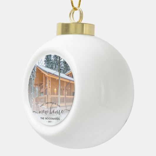 Eerste Kerstmis Nieuw Home Aangepast Foto Grijs Ma Keramische Bal Ornament (Rechts)