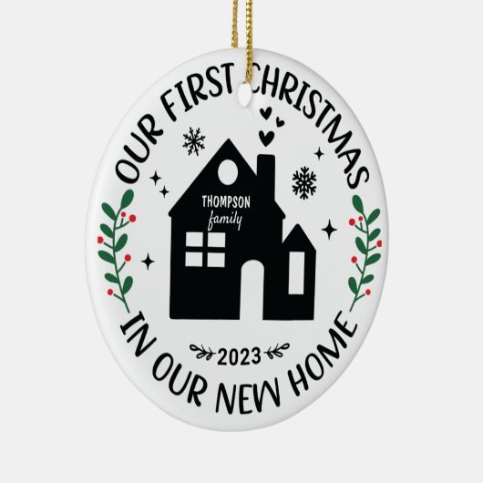 Eerste Kerstmis Nieuwe Huis Familienaam Keramisch Ornament (Rechts)