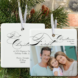 Eerste kerstmis nieuwe thuis foto elegante kalligr keramisch ornament