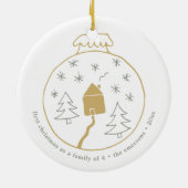 Eerste Kerstmis op persoonlijke titel als familie  Keramisch Ornament (Achterkant)