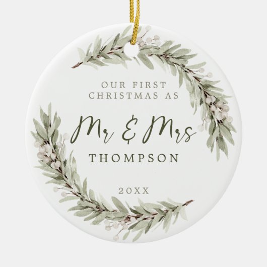 Eerste Kerstmis Passen getrouwd Sage Groen Keramisch Ornament (Voorkant)