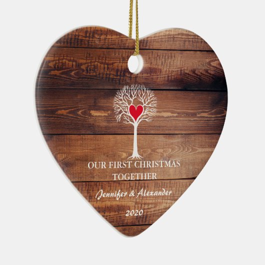 Eerste Kerstmis samen liefdeshout Keramisch Ornament (Rechts)