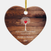 Eerste Kerstmis samen liefdeshout Keramisch Ornament (Voorkant)