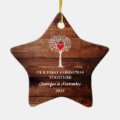 Eerste Kerstmis samen liefdeshout Keramisch Ornament (Achterkant)