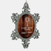 Eerste Kerstmis samen liefdeshout Tin Sneeuwvlok Ornament (Links)