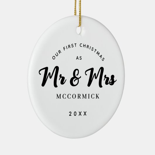 Eerste Kerstmis trouwde Mr en Mrs Script Name Keramisch Ornament (Rechts)