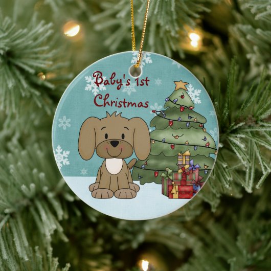 Eerste Kerstmis van Cute Brown Dog Baby Keramisch Ornament (Boom)