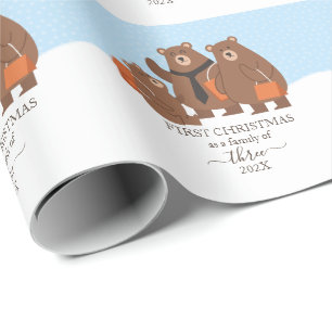 Eerste kerstmis van de beer als een gezin van 3 cadeaupapier