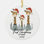 Eerste Kerstmis van Drie Giraffe Familie Ornament (Voorkant)