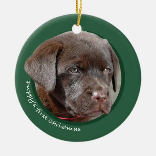 Eerste Kerstmis van Puppy (labrador Retriever) Keramisch Ornament (Voorkant)