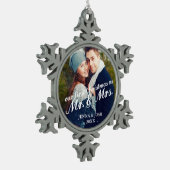 Eerste Kerstmis vandaag Mr. & Mrs Foto Tin Sneeuwvlok Ornament (Links)