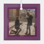 Eerste Kerstmis verloofde foto pruim Glas Ornament (Voorkant)