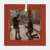 Eerste Kerstmis Verloofde Foto Terracotta Glas Ornament (Achterkant)