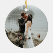 Eerste Kerstmis, vrolijk modern script | Foto Keramisch Ornament (Achterkant)