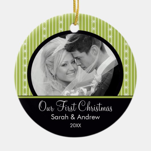 Eerste kerstornament Green & Black Stripes Keramisch Ornament (Voorkant)