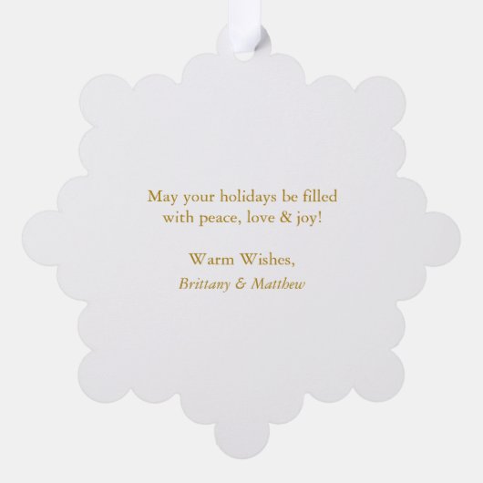 Eerste Kerstpaar Foto Gouden Ornament Kaart (Achterkant)