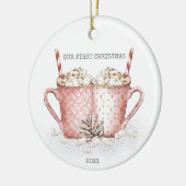 Eerste kerstparen met warmtecacao keramisch ornament (Links)