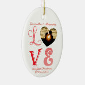 Eerste Kerstverloving Trouwen Foto 2025 Keramisch Ornament (Rechts)