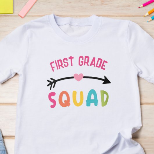 Eerste klas Squad School T-shirt