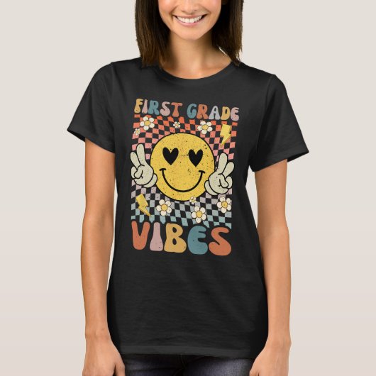 Eerste klas Vibes 1e klas Retro Docent 1e dag T-shirt (Voorkant)