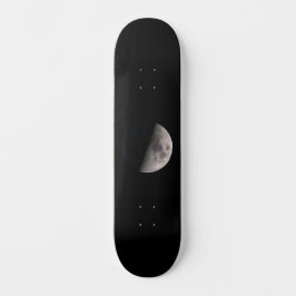 Eerste kwart maanfase persoonlijk skateboard