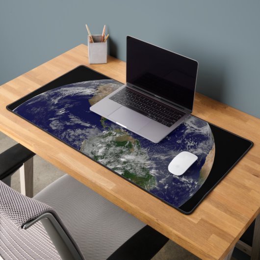 Eerste lentedag op het noordelijk halfrond. bureaumat (Kantoor 2)