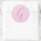 Eerste letter monogram licht roze gewoon chic ronde sticker (Tas)