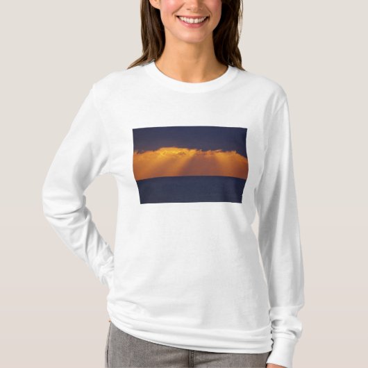 Eerste licht boven de Tasmanzee, Australië T-shirt (Voorkant)