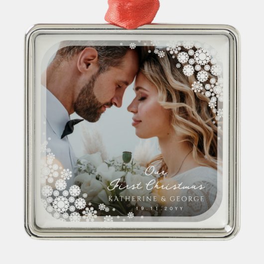 Eerste Lijst Noel White Snowflakes Metalen Ornament (Voorkant)