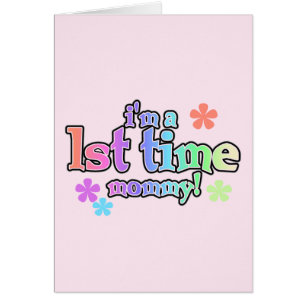 Eerste maal mammie-regenboogT-shirts en schenkinge